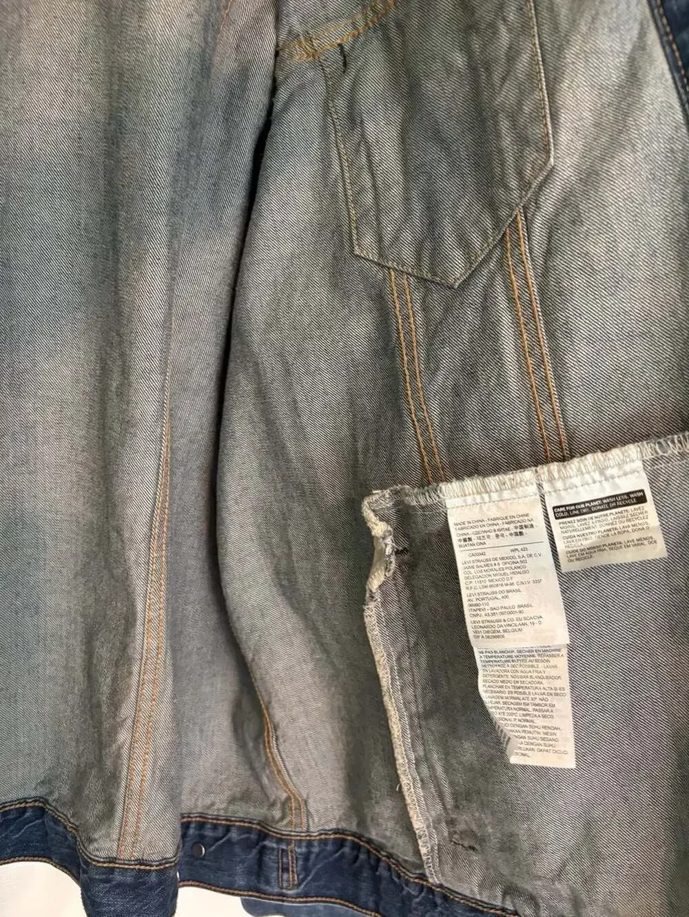 EUC Levi's Medium Wash Denim Trucker Jacket Size XXL